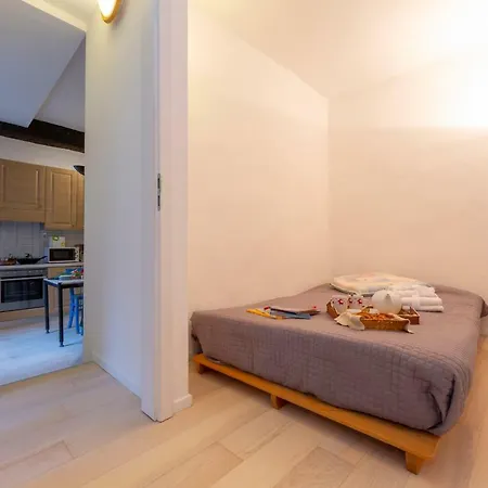 Сasa de vacaciones Sleeps 6 *