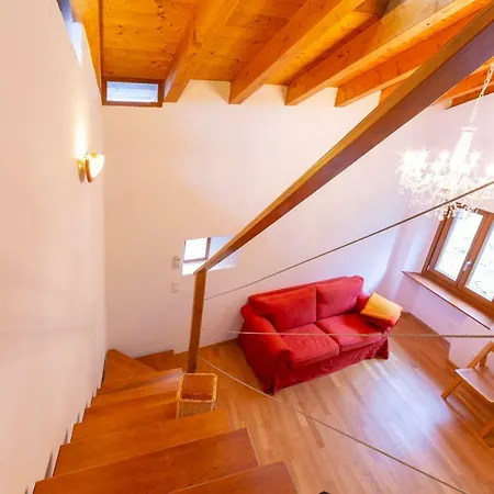 Сasa de vacaciones Sleeps 6 Pugerna